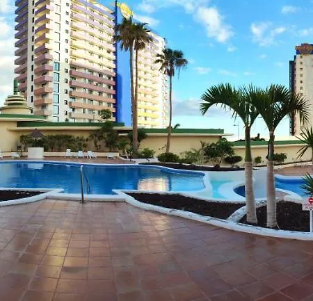 Paradise Apartment, With Wifi And Stunning Sea Views * أذيخي